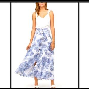 Maxi blue jungle print maxi skirt